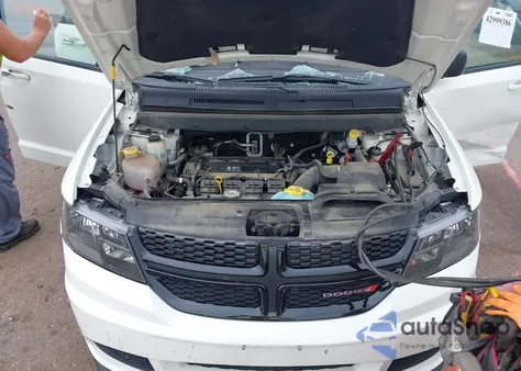 2020 Dodge Journey Se Value z USA, uszkodzony, nr VIN 3C4PDCAB1LT243473